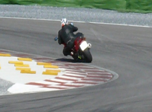Moto 8